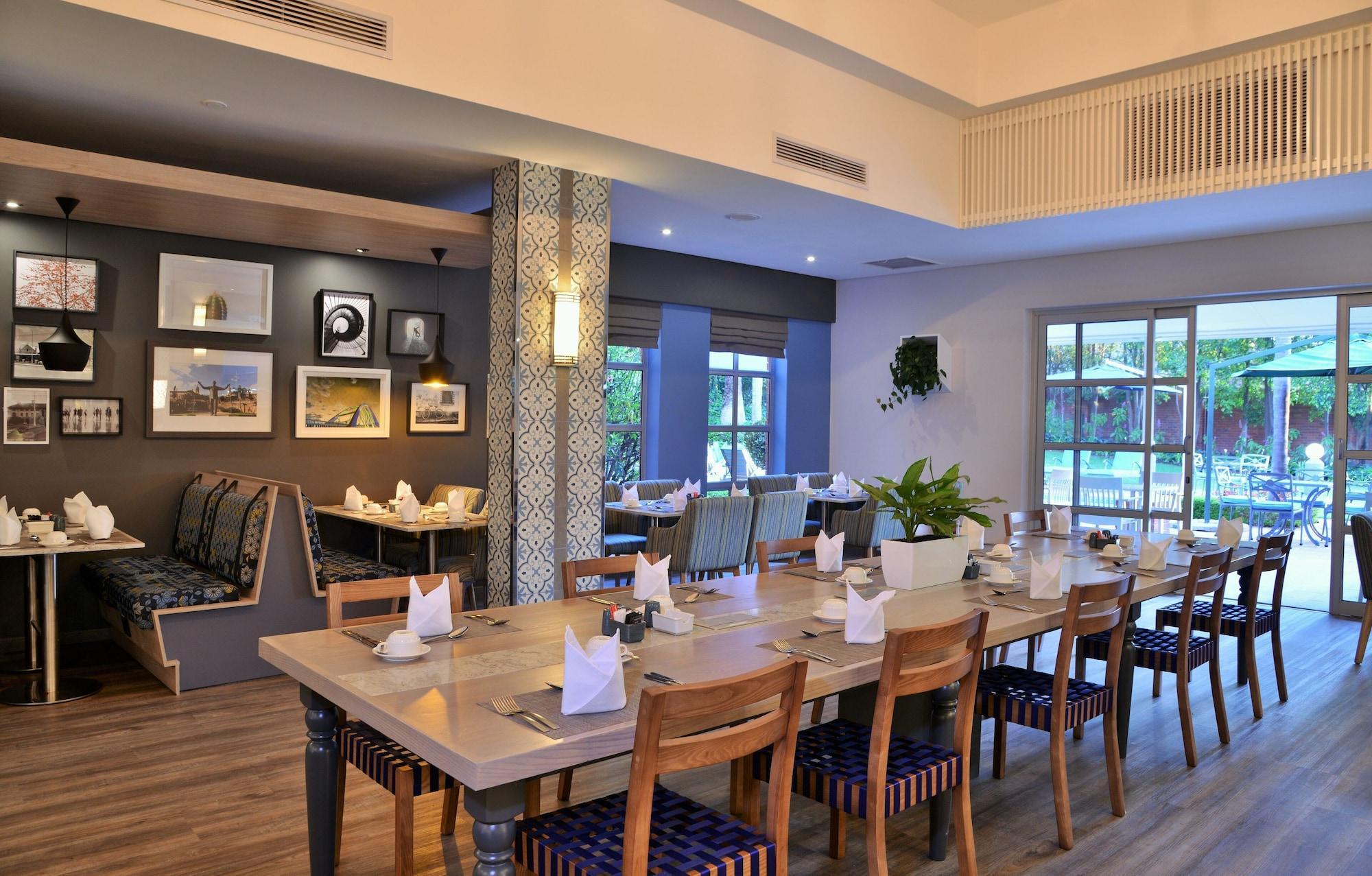 Town Lodge Menlo Park Pretoria-Noord Exteriör bild