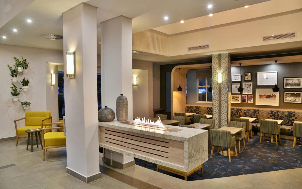 Town Lodge Menlo Park Pretoria-Noord Exteriör bild